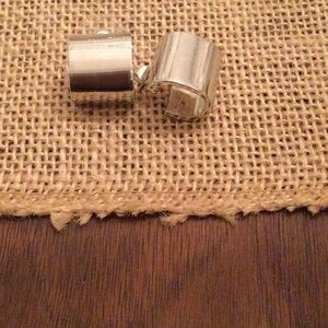 Super cute cuff style earrings